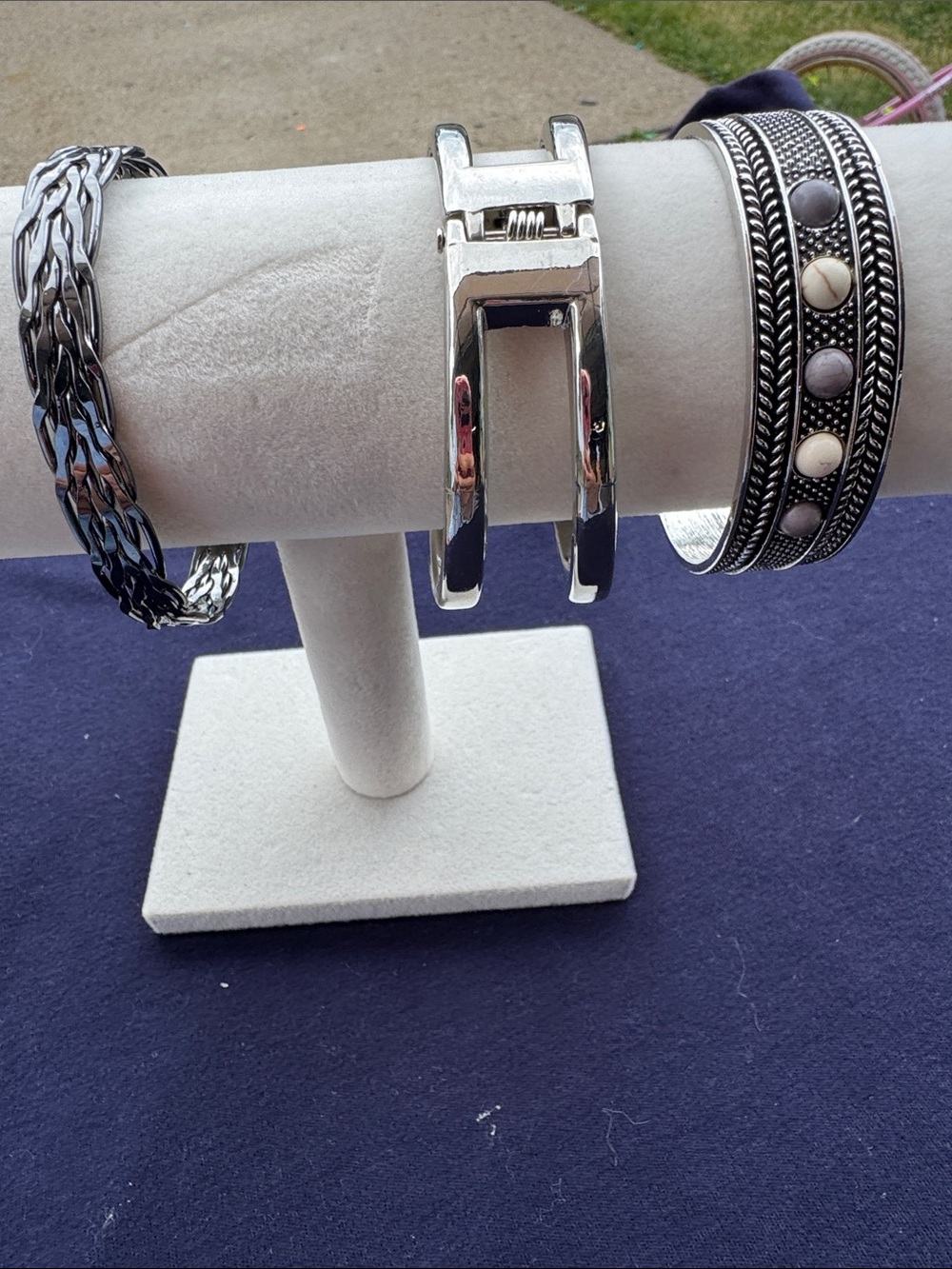 Silver-Tone Women's Hinged Bangle Bracelet - Silver
